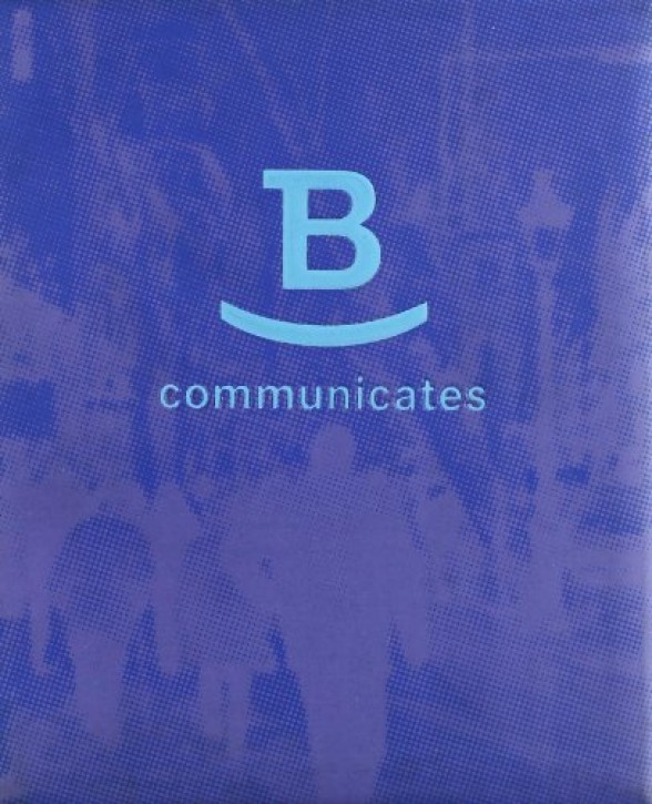 Barcelona communicates