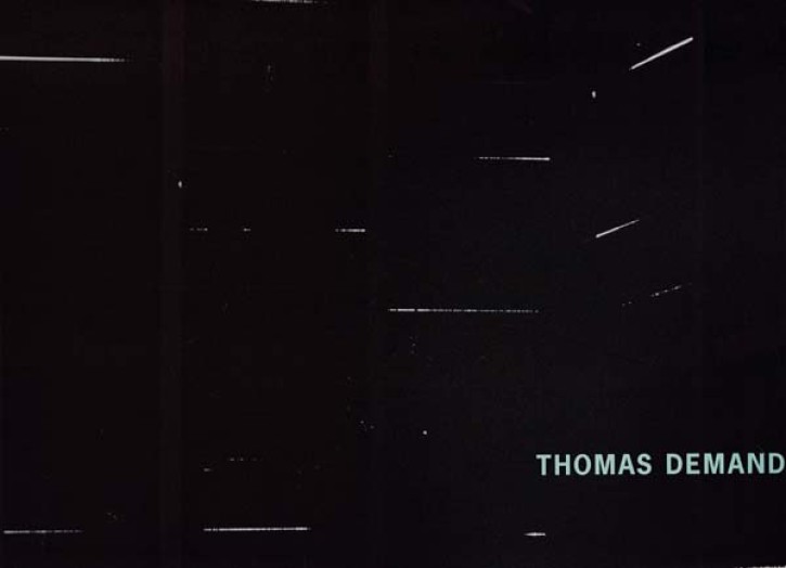 Thomas Demand. Katalog zu den Ausstellungen in der Kunsthalle Zürich und Kunsthalle Bielefeld, 1998.