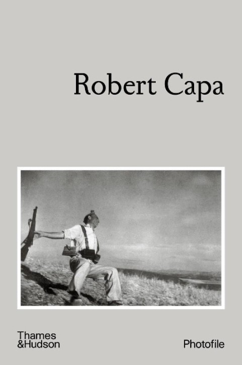 Robert Capa (Photofile) 